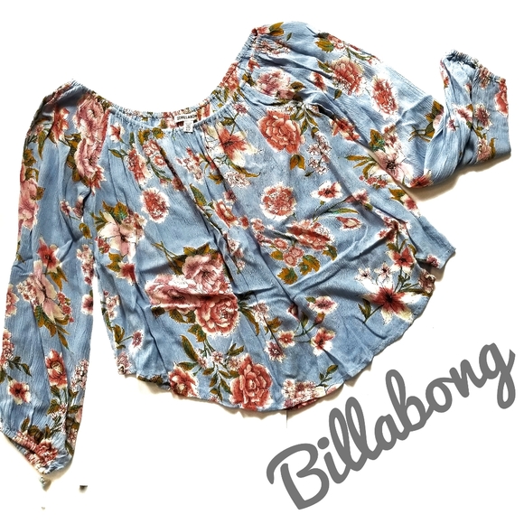 Billabong Tops - BILLABONG off the shoulder blue floral top